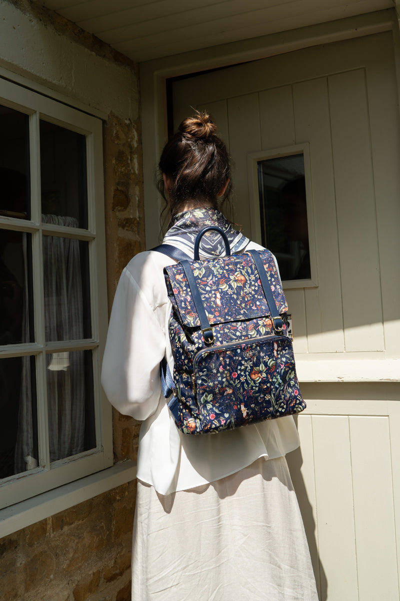 Wolf Garden Large Navy Backpack